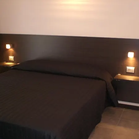 Apart-hotel Alice 3*